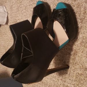 Vince Camuto heels